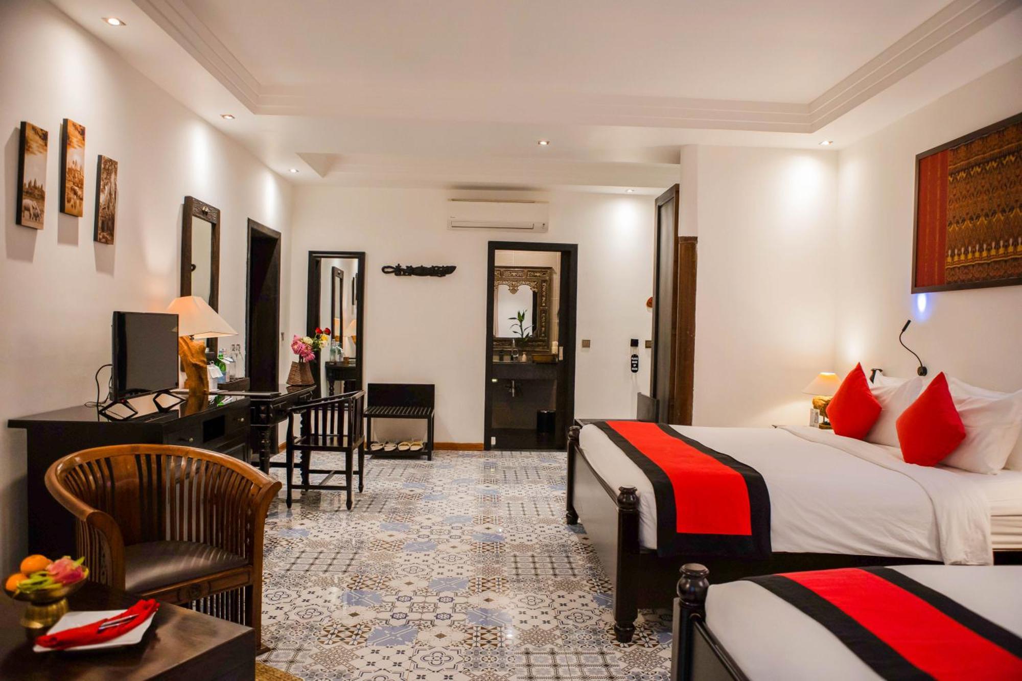 La Rose Suites Phnom Penh Ngoại thất bức ảnh