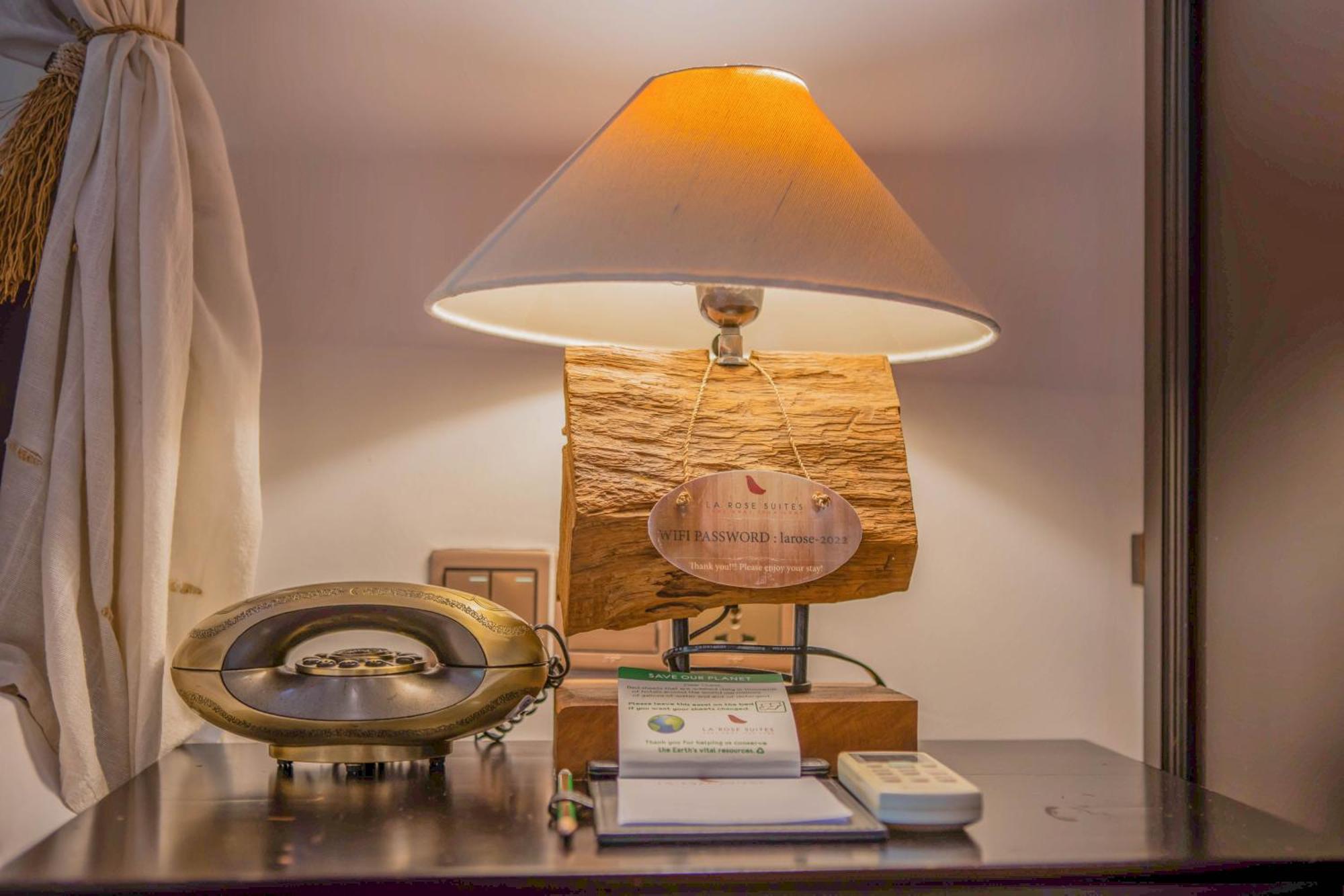 La Rose Suites Phnom Penh Ngoại thất bức ảnh