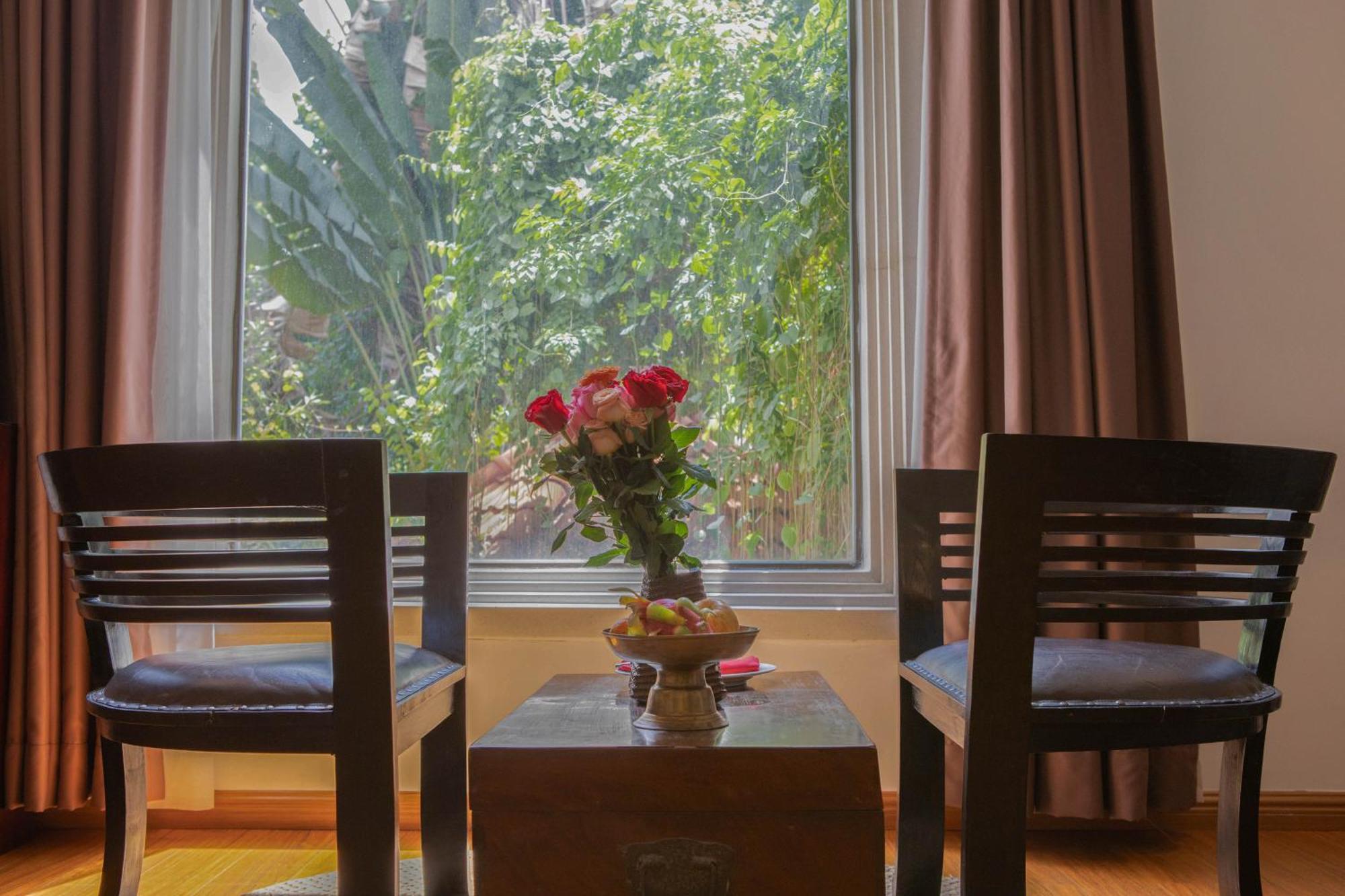 La Rose Suites Phnom Penh Ngoại thất bức ảnh