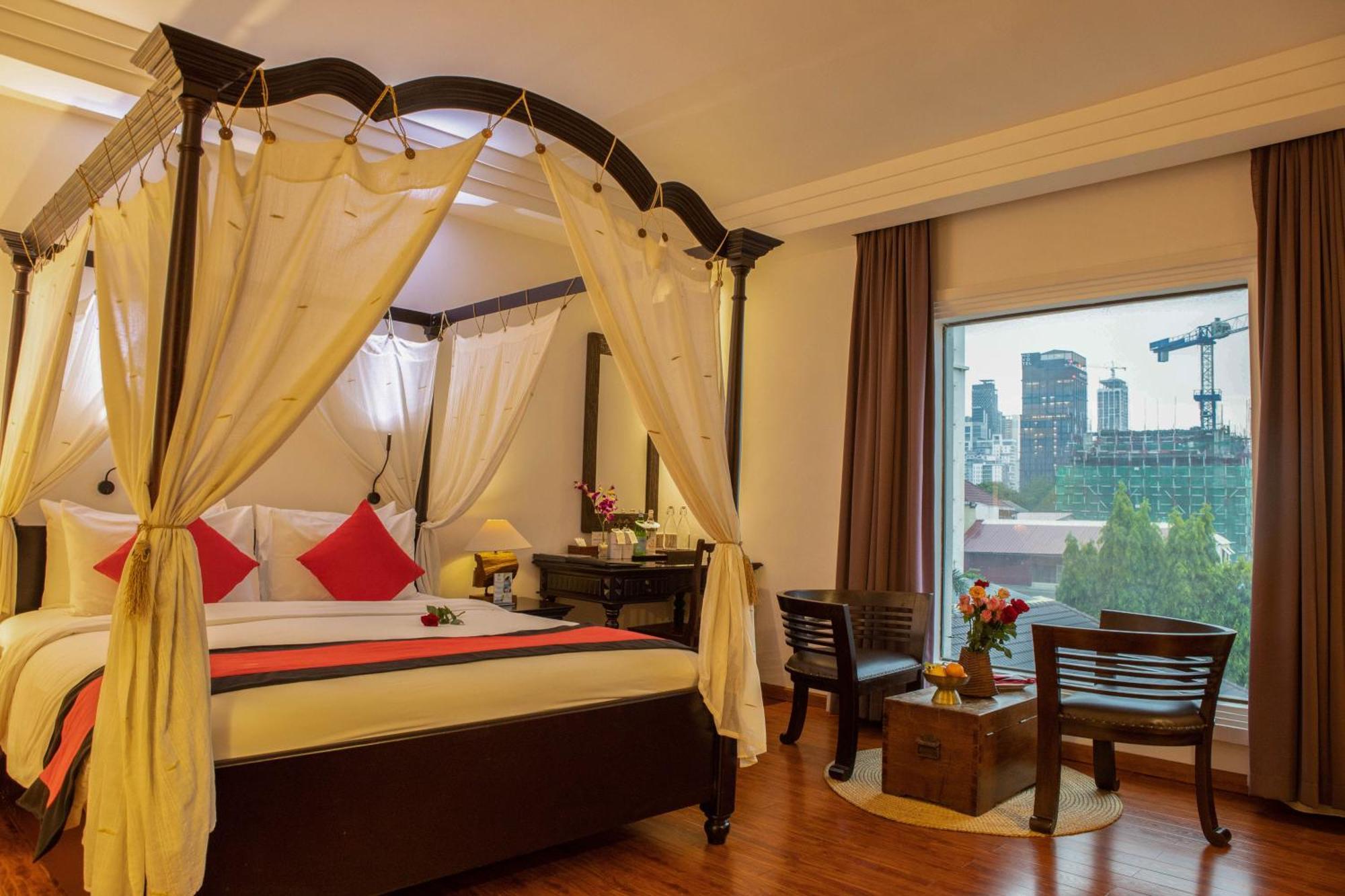 La Rose Suites Phnom Penh Ngoại thất bức ảnh