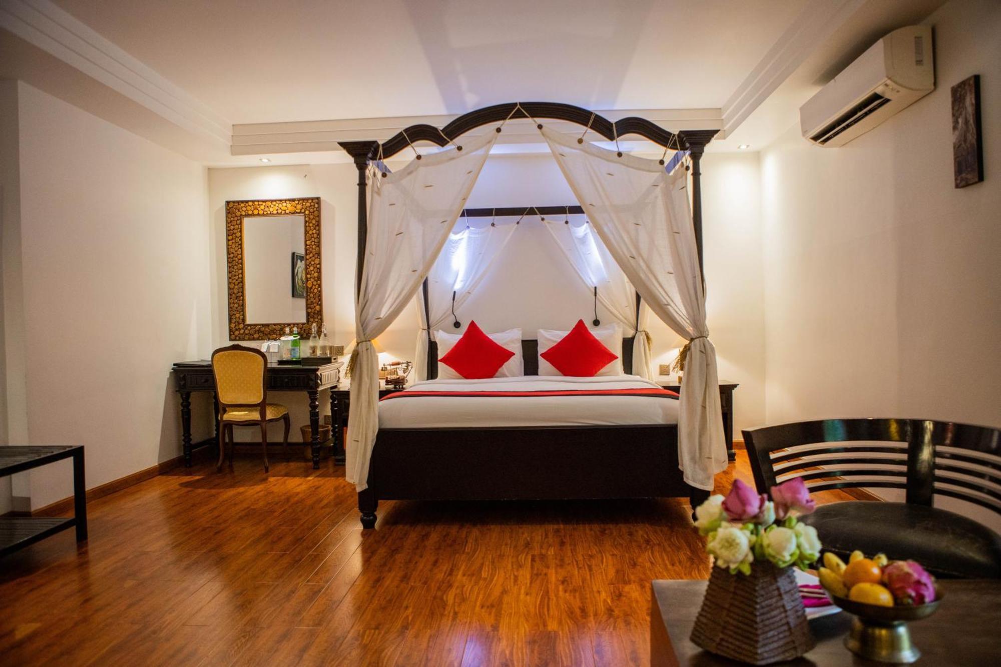 La Rose Suites Phnom Penh Ngoại thất bức ảnh