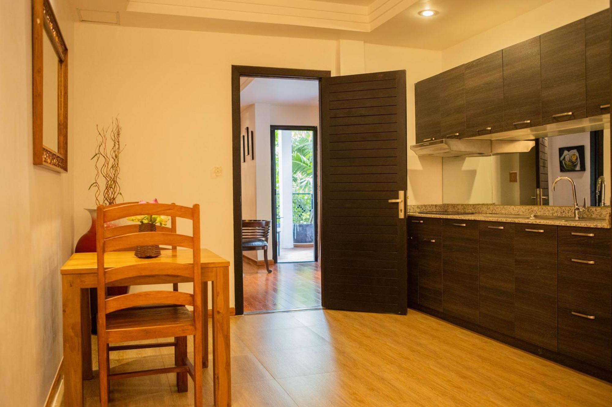 La Rose Suites Phnom Penh Ngoại thất bức ảnh