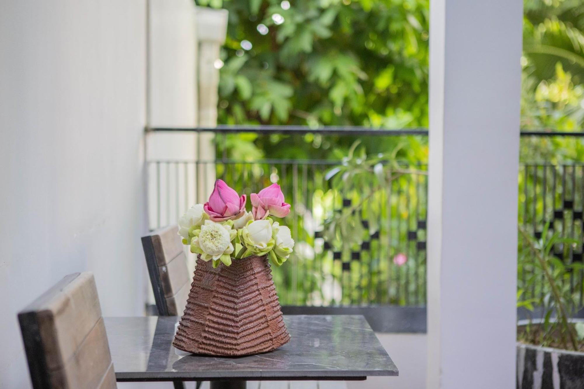 La Rose Suites Phnom Penh Ngoại thất bức ảnh