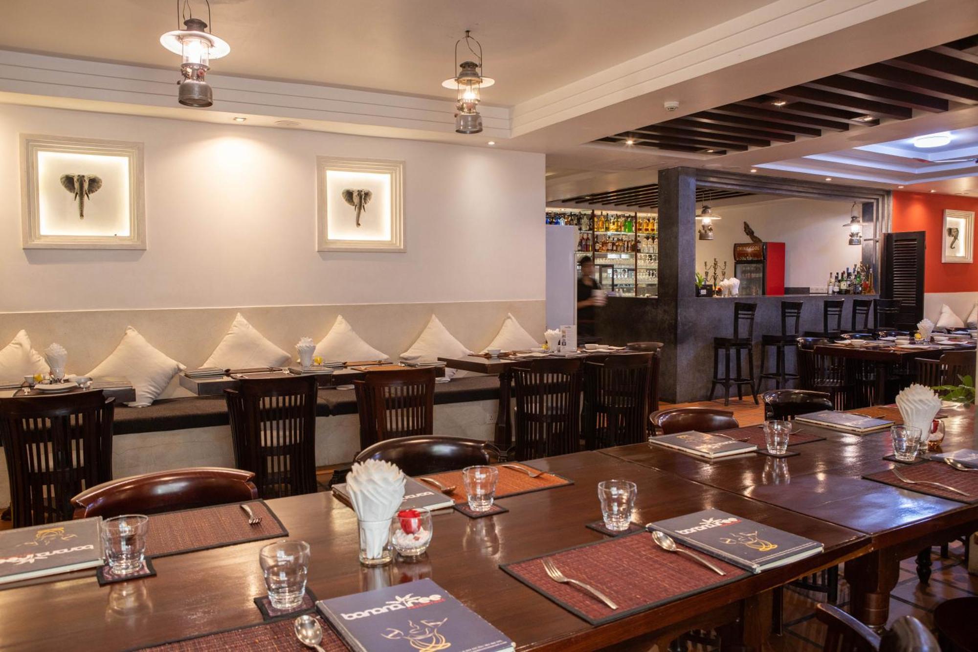 La Rose Suites Phnom Penh Ngoại thất bức ảnh